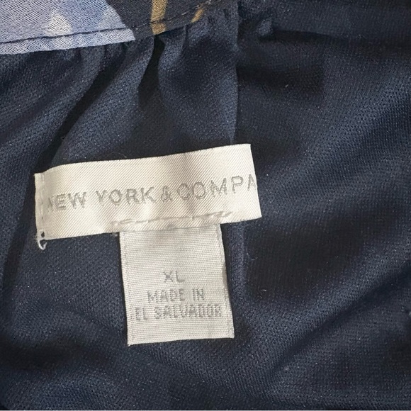 New York & Company Blue Multicolor Floral Sleeveless Dress Sz XL Preppy Classic - Picture 2 of 9